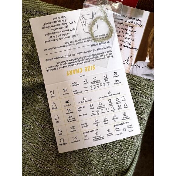 Susan Graver size large NEW tunic sweater sage green gold thread loose knit - Picture 10 of 10